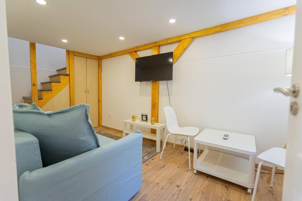 2 Bedroom In The Dob Street, Emerald *