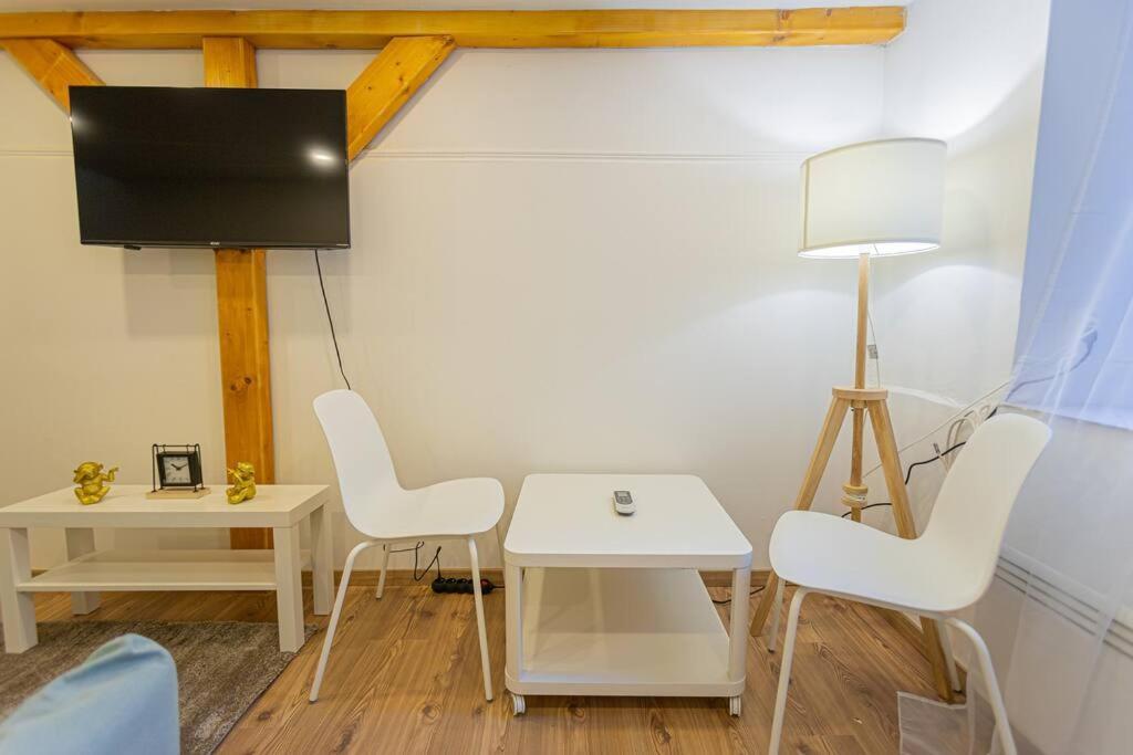 2 Bedroom In The Dob Street, Emerald Apartamento Budapest